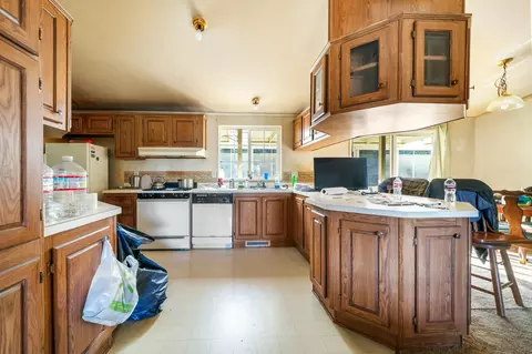 Undisclosed, Igo, CA 96047 photo 9