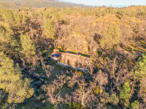 Undisclosed, Igo, CA 96047 photo 31