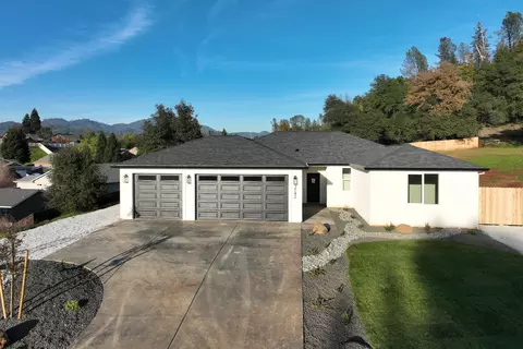 3742 Craftsman Ave, Shasta Lake, CA 96019