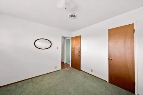2326 Gold St, Redding, CA 96001 photo 9
