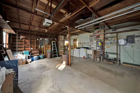 2326 Gold St, Redding, CA 96001 photo 27