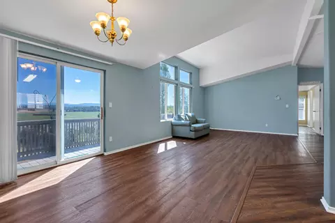 Living - 43497 State Highway 299e, Fall River Mills, CA 96028 photo 4 of 5
