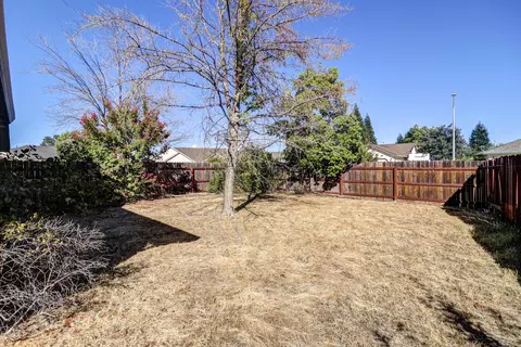 4334 Mountain Glen Ct, Redding, CA 96001 photo 31