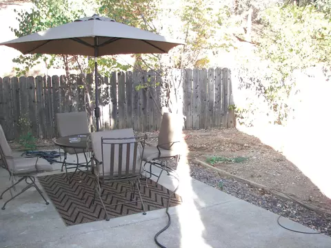 1232 Crag Walk, Redding, CA 96003 photo 1