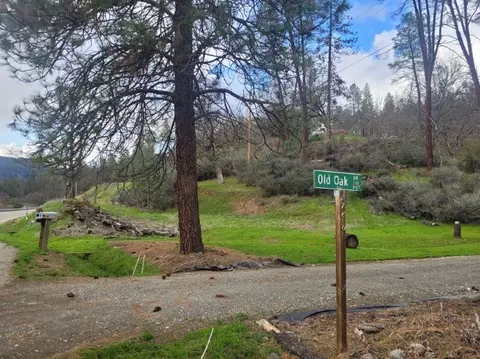 7541 Rush Creek Rd, Lewiston, CA 96052