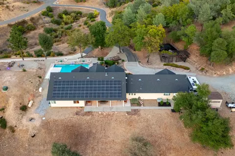 View/Area - 16281 Valparaiso Way, Redding, CA 96001 photo 1 of 2