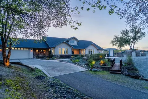 Exterior - 16281 Valparaiso Way, Redding, CA 96001 photo 11 of 11