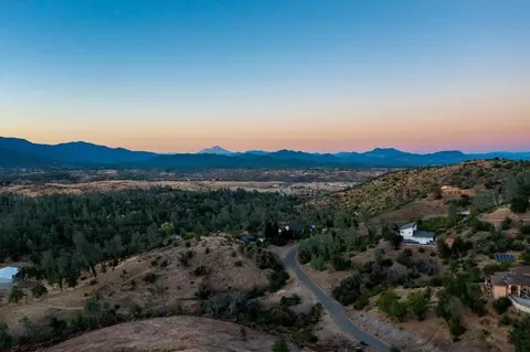 View/Area - 16281 Valparaiso Way, Redding, CA 96001 photo 2 of 2