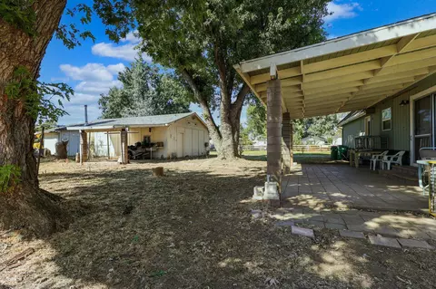 6740 Churn Crk Rd, Redding, CA 96002 photo 28