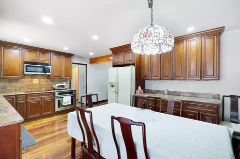 6740 Churn Crk Rd, Redding, CA 96002 photo 5