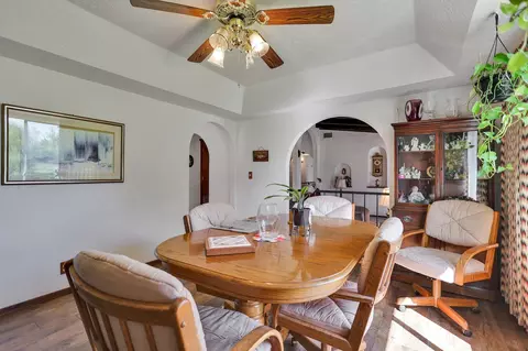Dining - 7545 Fiesta Way, Redding, CA 96002 photo 2 of 2