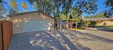 3435 Glenwood Dr, Redding, CA 96003 photo 5