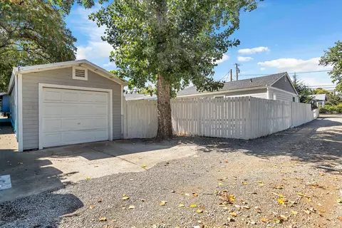 2821 Leland Ave, Redding, CA 96001 photo 33
