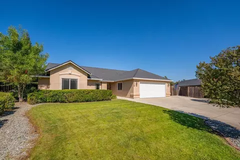 7795 Pit Rd, Redding, CA 96001