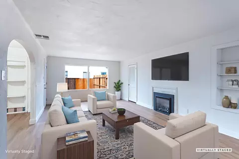 Living - 10251027 Parkview Ave, Redding, CA 96001 photo 1 of 8