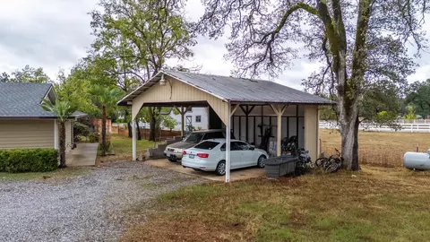 11341 Old Oregon Trl, Redding, CA 96003 photo 44