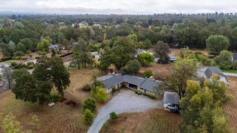 11341 Old Oregon Trl, Redding, CA 96003 photo 33