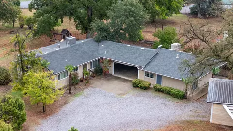 11341 Old Oregon Trl, Redding, CA 96003 photo 34