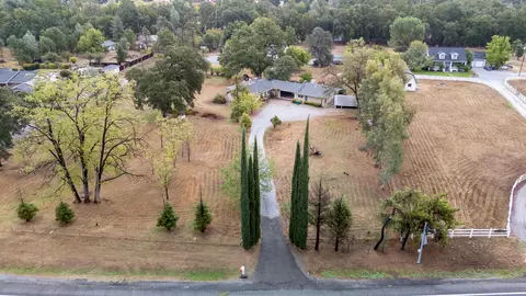 11341 Old Oregon Trl, Redding, CA 96003 photo 36