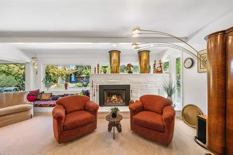925 Hallmark Dr, Redding, CA 96001 photo 4