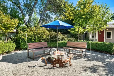 925 Hallmark Dr, Redding, CA 96001 photo 23