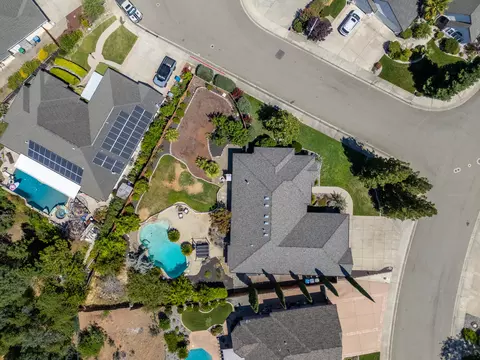 View/Area - 2120 Tradition Way, Redding, CA 96001 photo 2 of 4