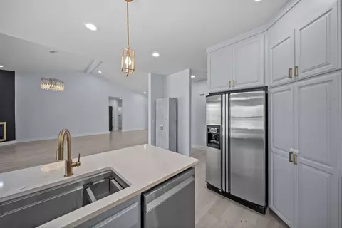 Kitchen - 2120 Tradition Way, Redding, CA 96001 photo 4 of 4