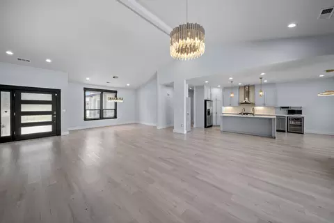 Living - 2120 Tradition Way, Redding, CA 96001 photo 1 of 3