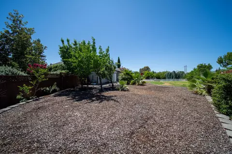 Exterior - 2120 Tradition Way, Redding, CA 96001 photo 7 of 9