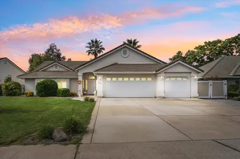 5390 Indianwood Dr, Redding, CA 96001