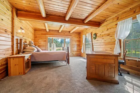 Bedroom - 12792 Clearbrook Dr, Old Station, CA 96071 photo 1 of 3