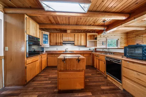 Kitchen - 12792 Clearbrook Dr, Old Station, CA 96071 photo 2 of 3