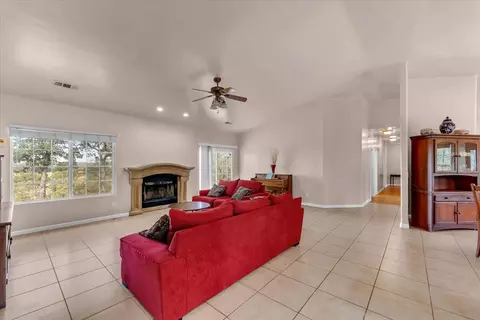 Living - 19600 Sunshine Dr, Red Bluff, CA 96080 photo 1 of 3