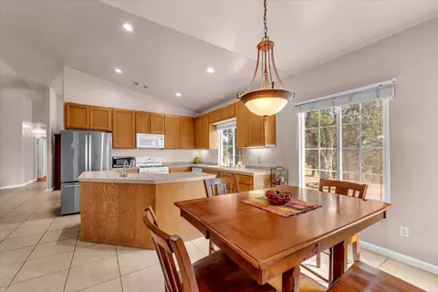 Dining - 19600 Sunshine Dr, Red Bluff, CA 96080 photo 1 of 2