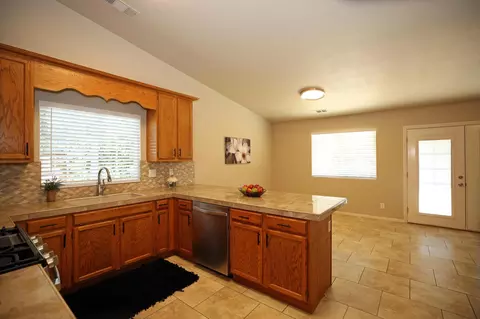 Kitchen - 3591 Adams Ln, Redding, CA 96002 photo 2 of 2
