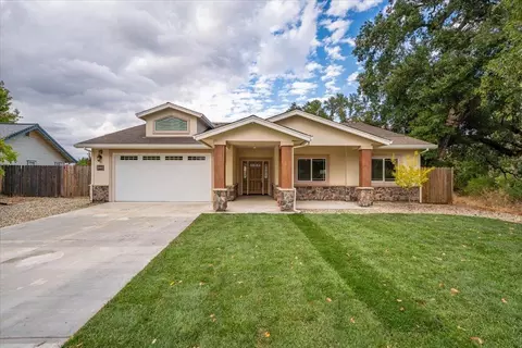 20662 Saddlebrook Dr, Red Bluff, CA 96080