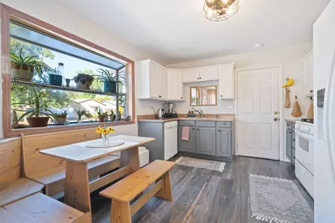 Kitchen - 2041 Jupiter Ter, Redding, CA 96002 photo 1 of 5