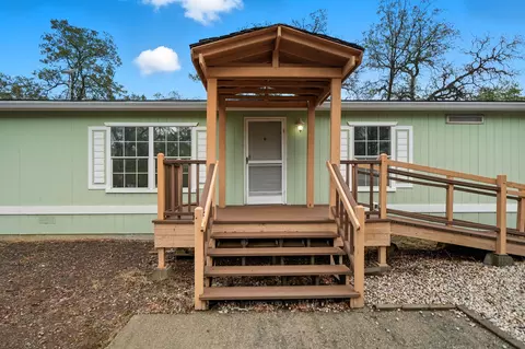 Exterior - 11577 Palo Duro Rd, Redding, CA 96003 photo 3 of 21