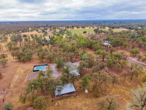 View/Area - 11577 Palo Duro Rd, Redding, CA 96003 photo 16 of 18