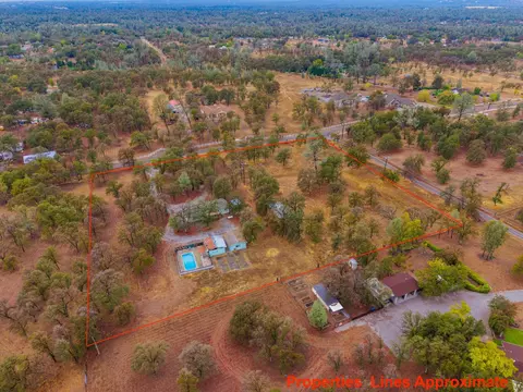 View/Area - 11577 Palo Duro Rd, Redding, CA 96003 photo 1 of 18