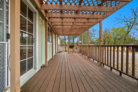 Exterior - 11577 Palo Duro Rd, Redding, CA 96003 photo 9 of 21