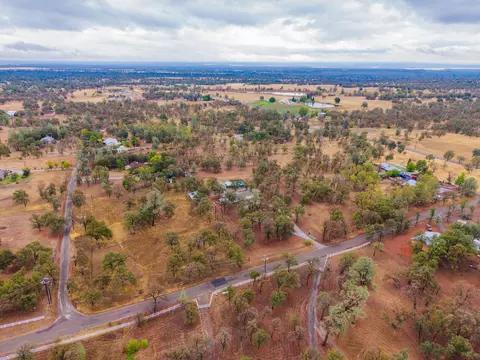 View/Area - 11577 Palo Duro Rd, Redding, CA 96003 photo 9 of 18