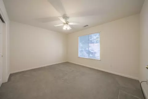 Bedroom - 4453 Rose Terrace Dr, Redding, CA 96001 photo 3 of 7