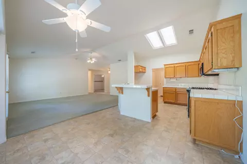 Living - 4453 Rose Terrace Dr, Redding, CA 96001 photo 4 of 4