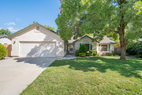Exterior - 4453 Rose Terrace Dr, Redding, CA 96001 photo 8 of 21