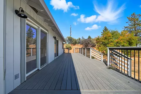 11361 Tanstaafl Ln, Redding, CA 96001 photo 32