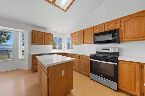 11361 Tanstaafl Ln, Redding, CA 96001 photo 11