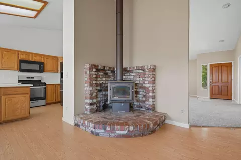 11361 Tanstaafl Ln, Redding, CA 96001 photo 15