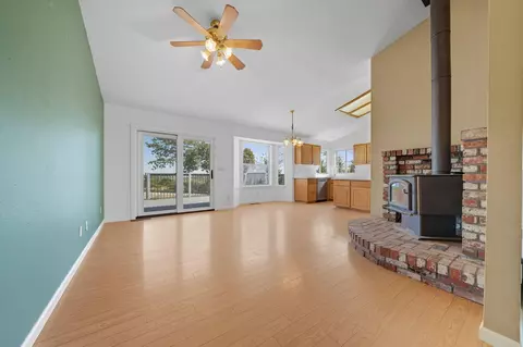 11361 Tanstaafl Ln, Redding, CA 96001 photo 17