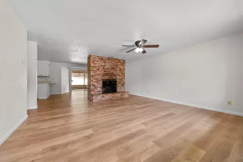 Living - 2760 Shasta St, Redding, CA 96001 photo 2 of 3